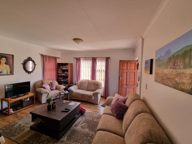 2 Bedroom Property for Sale in Tergniet Western Cape